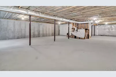 333 Wavell Avenue, Yaphank, NY 11980 - Photo 28