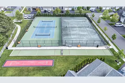 333 Wavell Avenue, Yaphank, NY 11980 - Photo 34