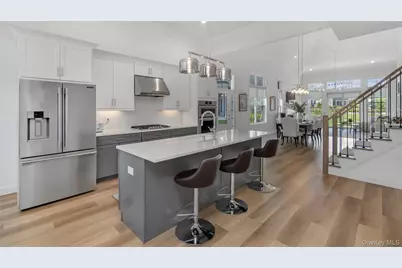 333 Wavell Avenue, Yaphank, NY 11980 - Photo 10