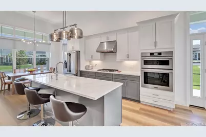 333 Wavell Avenue, Yaphank, NY 11980 - Photo 6