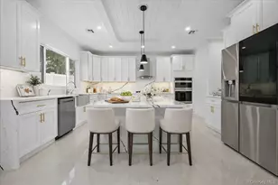 319 Blacksmith Road W, Levittown, NY 11756 - Photo 10