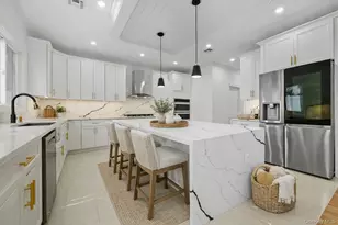 319 Blacksmith Road W, Levittown, NY 11756 - Photo 12