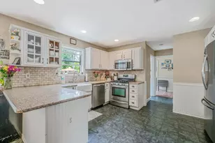 4 Ariel Ct, Rocky Point, NY 11778 - Photo 14