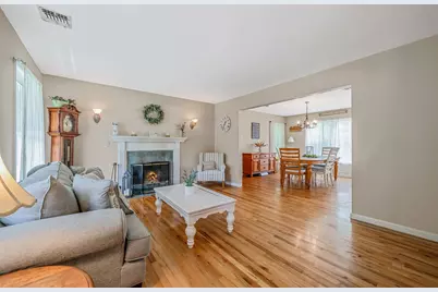 4 Ariel Court, Rocky Point, NY 11778 - Photo 8