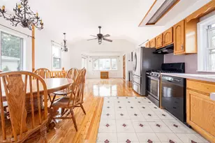 6 Beech Pl, Bronx, NY 10465 - Photo 8