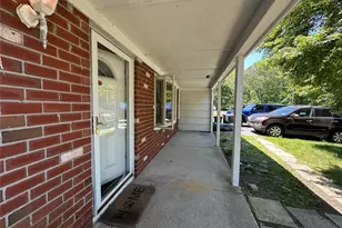 2 Hamilton Ct, Coram, NY 11727 - Photo 20