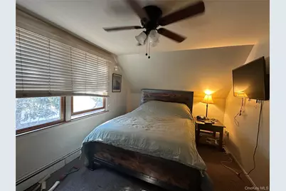 2 Hamilton Court, Coram, NY 11727 - Photo 6