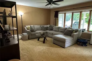 2 Hamilton Ct, Coram, NY 11727 - Photo 2