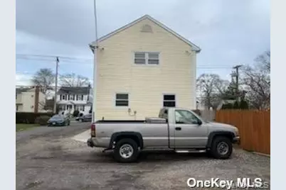 1938 Meadowbrook Road, Merrick, NY 11566 - Photo 6