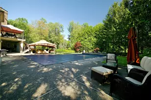 4 Friar Tuck Ct, Orangeburg, NY 10962 - Photo 40