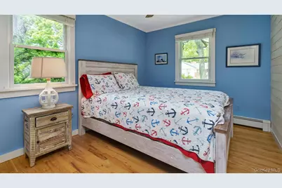 64 School Street, Hampton Bays, NY 11946 - Photo 12