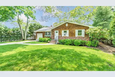 64 School Street, Hampton Bays, NY 11946 - Photo 24