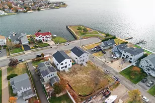 101 Clocks Blvd, Massapequa, NY 11758 - Photo 6