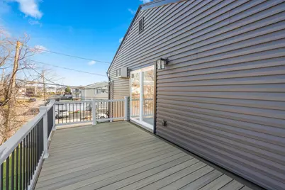 2850 Shore Road, Seaford, NY 11783 - Photo 28