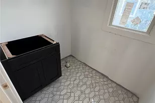 103 Clocks Blvd, Massapequa, NY 11758 - Photo 16