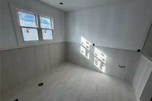 103 Clocks Blvd, Massapequa, NY 11758 - Photo 20