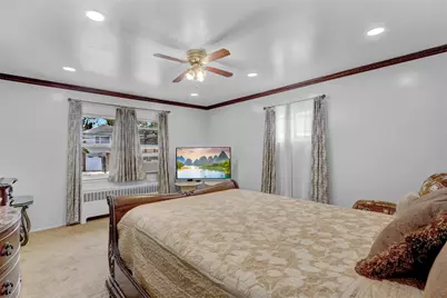 104 S 3rd Street, New Hyde Park, NY 11040 - Photo 14