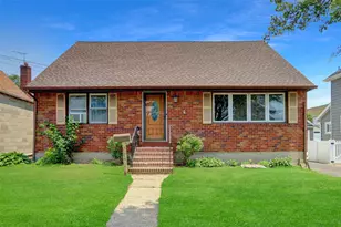 104 S 3rd St, New Hyde Park, NY 11040 - Photo 2