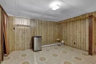 104 S 3rd St, New Hyde Park, NY 11040 - Photo 22