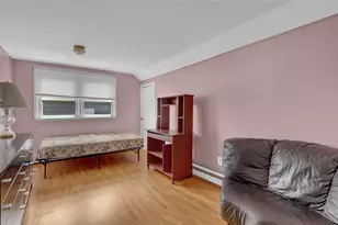 104 S 3rd St, New Hyde Park, NY 11040 - Photo 20