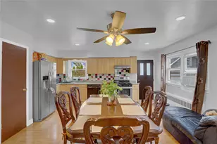 104 S 3rd St, New Hyde Park, NY 11040 - Photo 10