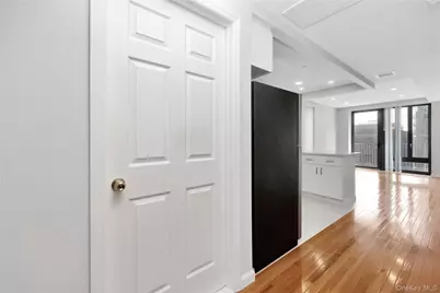 148-36 89th Avenue #204, Jamaica, NY 11435 - Photo 2