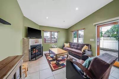 15951 160th Avenue, Howard Beach, NY 11414 - Photo 18