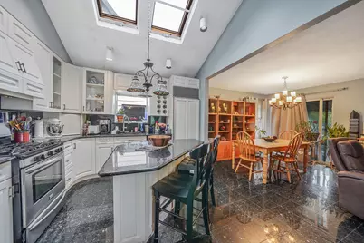 15951 160th Avenue, Howard Beach, NY 11414 - Photo 10