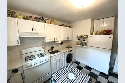 73-19 217th Street #Lower, Oakland Gardens, NY 11364 - Photo 8