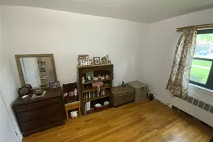 73-19 217th St, Oakland Gardens, NY 11364 - Photo 18