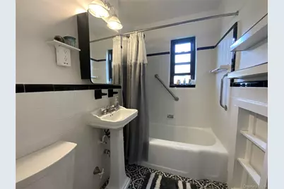 73-19 217th Street #Lower, Oakland Gardens, NY 11364 - Photo 10