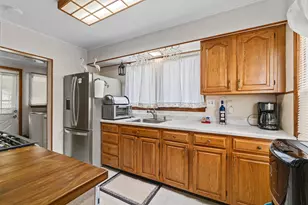 21 Delaware St, Port Jervis, NY 12771 - Photo 8