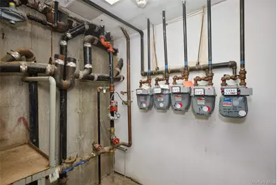 13340 37th Avenue, Flushing, NY 11354 - Photo 32