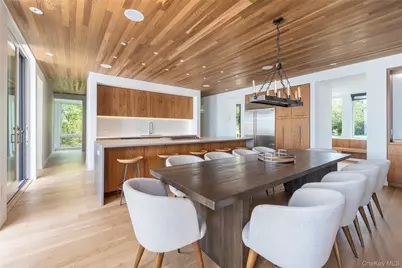 470 Lloyds Lane, Mattituck, NY 11952 - Photo 18