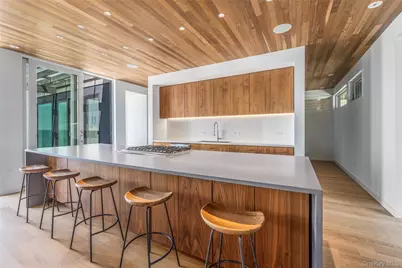 470 Lloyds Lane, Mattituck, NY 11952 - Photo 14