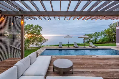 470 Lloyds Lane, Mattituck, NY 11952 - Photo 8