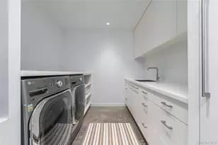 470 Lloyds Ln, Mattituck, NY 11952 - Photo 36