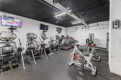 2187 Holland Avenue #2J, Bronx, NY 10462 - Photo 14