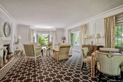 9 Meadow Spring Lane, Glen Cove, NY 11542 - Photo 10