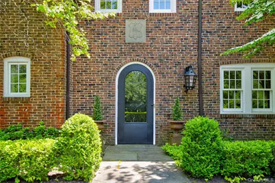 9 Meadow Spring Lane, Glen Cove, NY 11542 - Photo 28