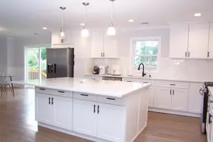 8 W Narcissus Rd, Mastic Beach, NY 11951 - Photo 10