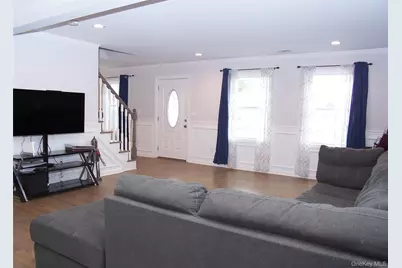 8 W Narcissus Road, Mastic Beach, NY 11951 - Photo 12