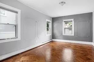 104-28 201st St, Saint Albans, NY 11412 - Photo 10