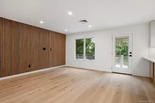 8 Junard Dr, Roslyn, NY 11576 - Photo 8