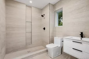 8 Junard Dr, Roslyn, NY 11576 - Photo 24