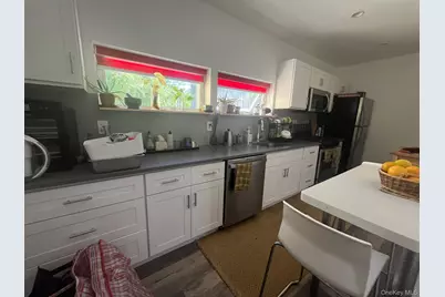 130 Van Dyke Street, Brooklyn, NY 11231 - Photo 2