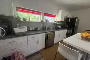 130 Van Dyke St, Brooklyn, NY 11231 - Photo 2