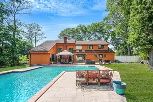 318 Sheep Pasture Rd, East Setauket, NY 11733 - Photo 34