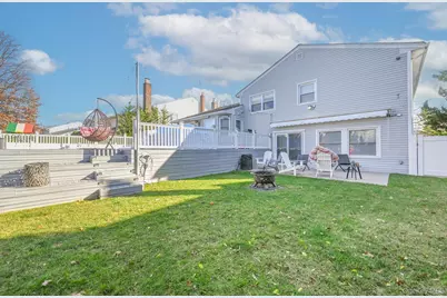 972 S End, Woodmere, NY 11598 - Photo 20