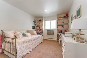 528 Longacre Ave, Woodmere, NY 11598 - Photo 10